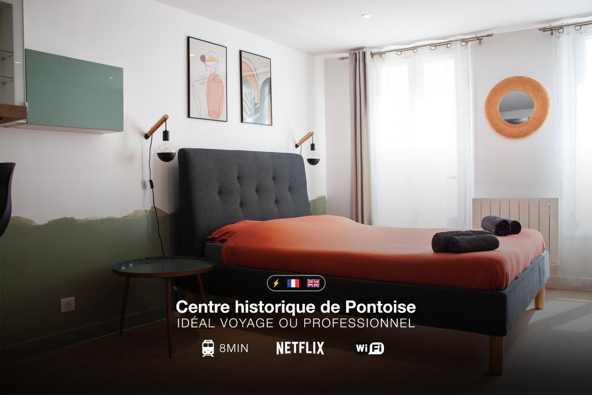 Ferienwohnung Studio Cosy En Plein Coeur Historique De Pontoise Exterior foto